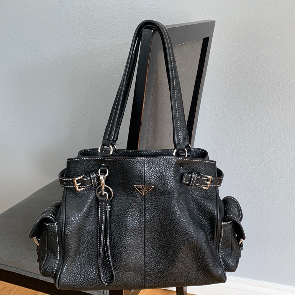 PRADA Beautiful Black Leather Handbag
